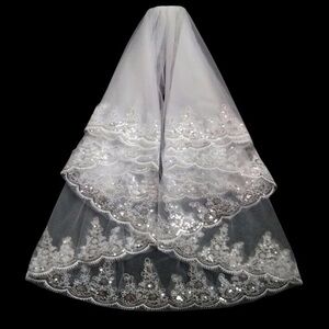 Elegant White Lace Bridal Veil
